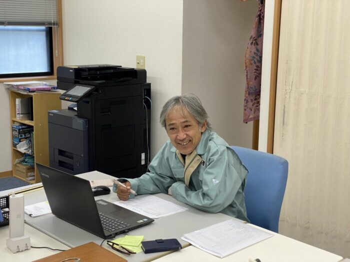 工事課長　石垣（59）